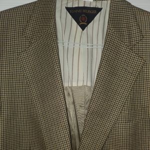 Never worn. Just taking up space.